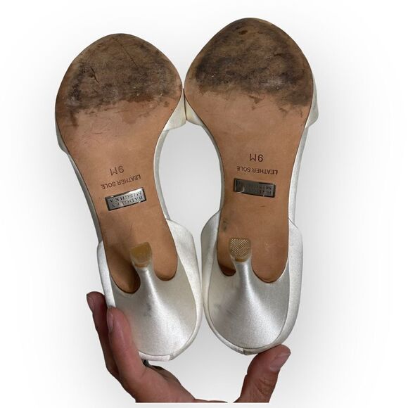 Badgley Mischka Crystal Embellished Wedding Peep Toe Heels Shoes - Picture 7 of 9